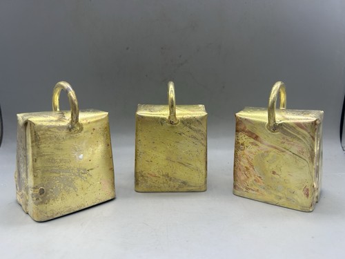 Vintage brass cow bells - x, 3