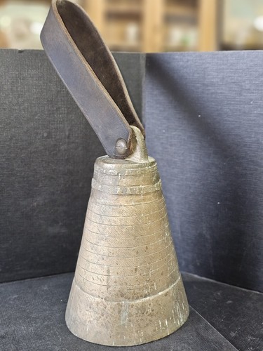 Vintage triple cow - bell, with