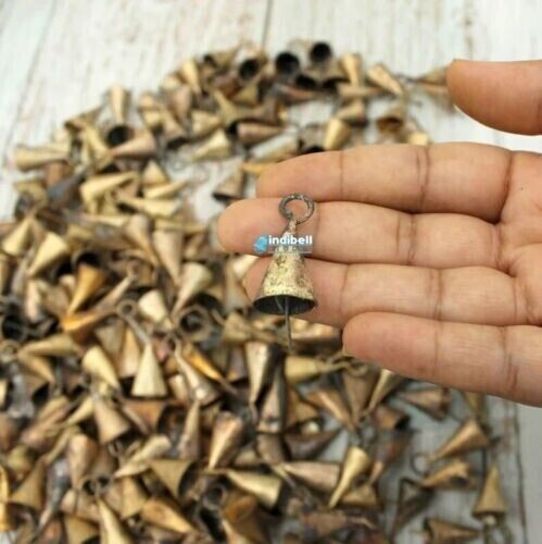 Tiny small metal vintage - tiny,